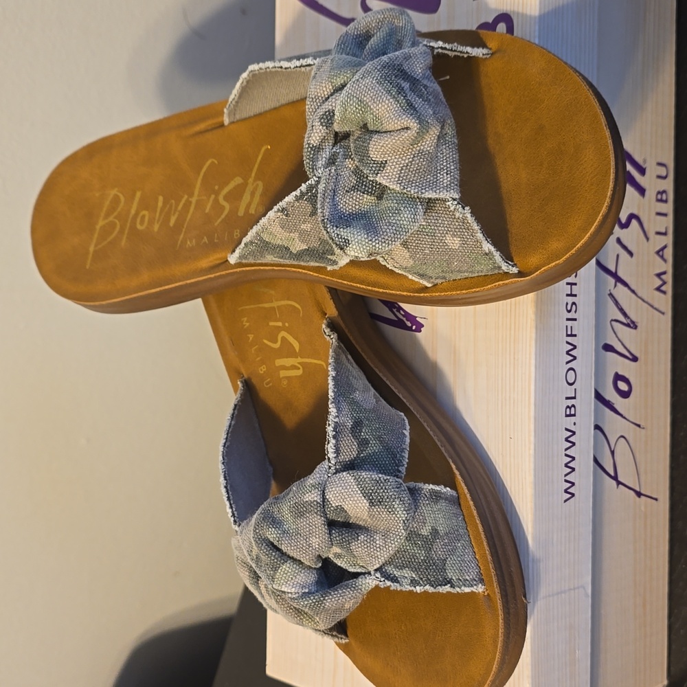 Sirena Sandal *Brand New In Box*